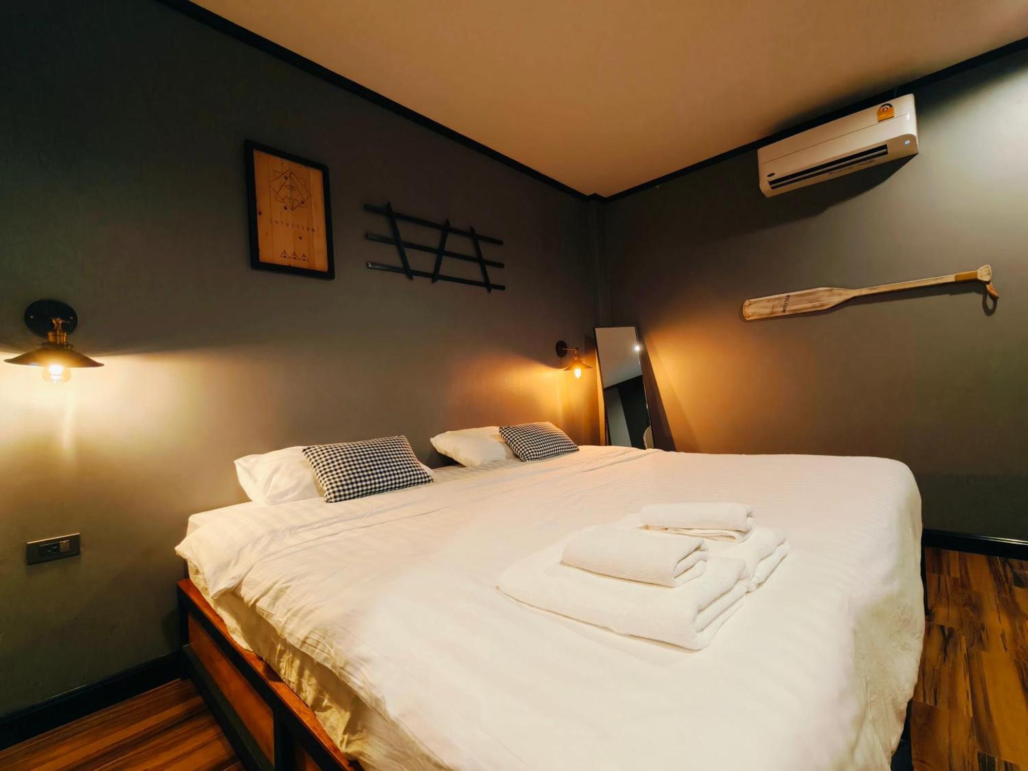 Lanta Chaolay Hostel Koh Lanta Ngoại thất bức ảnh