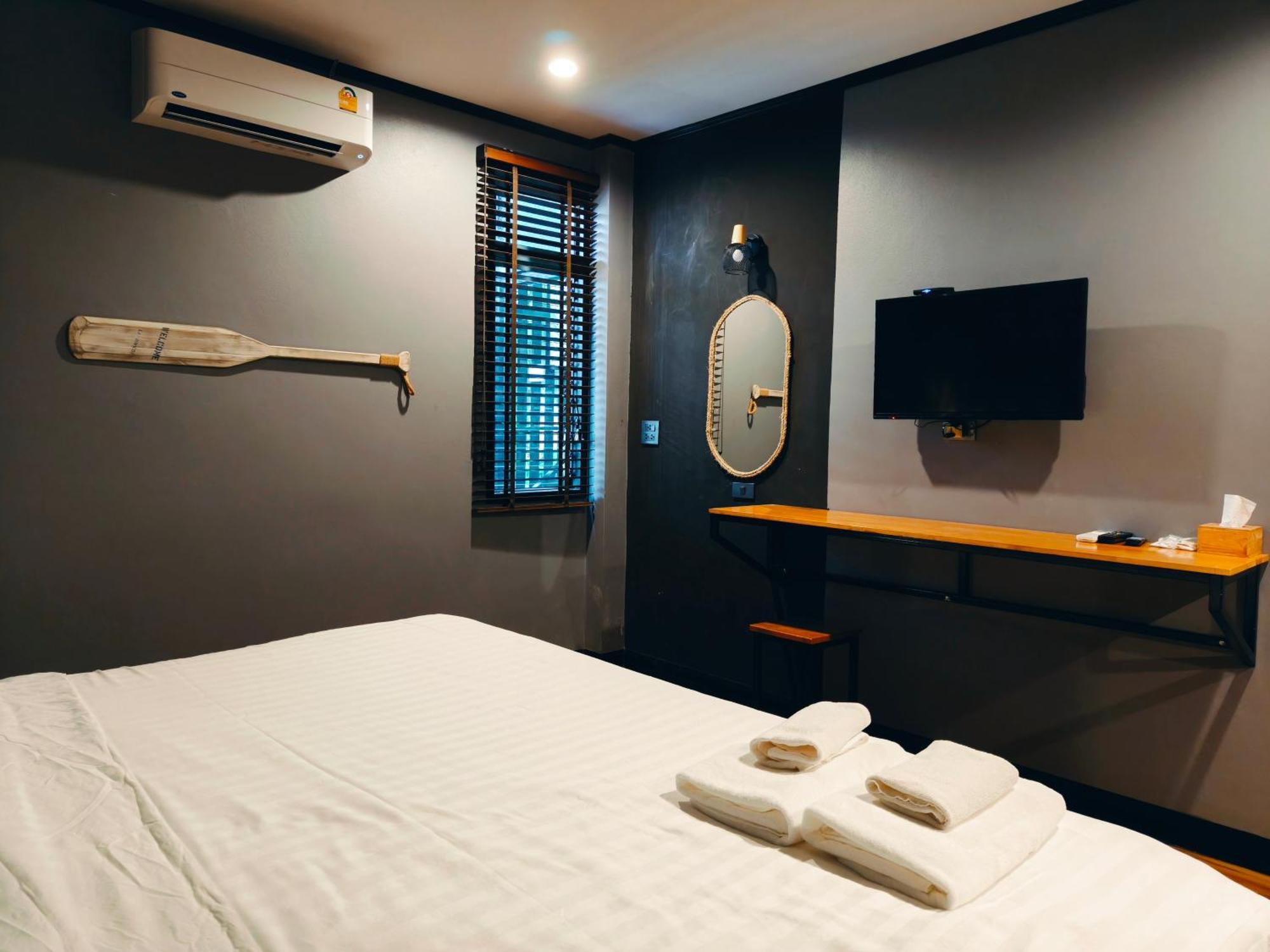 Lanta Chaolay Hostel Koh Lanta Ngoại thất bức ảnh