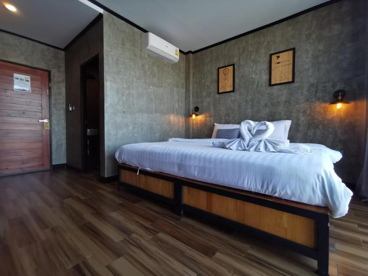 Lanta Chaolay Hostel Koh Lanta Ngoại thất bức ảnh