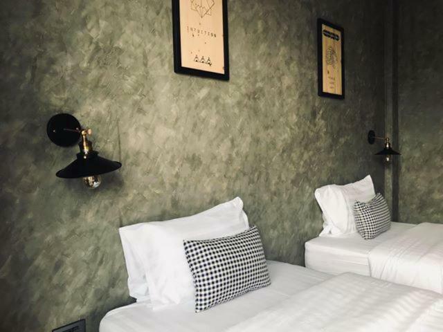 Lanta Chaolay Hostel Koh Lanta Ngoại thất bức ảnh