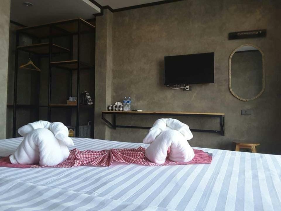 Lanta Chaolay Hostel Koh Lanta Ngoại thất bức ảnh