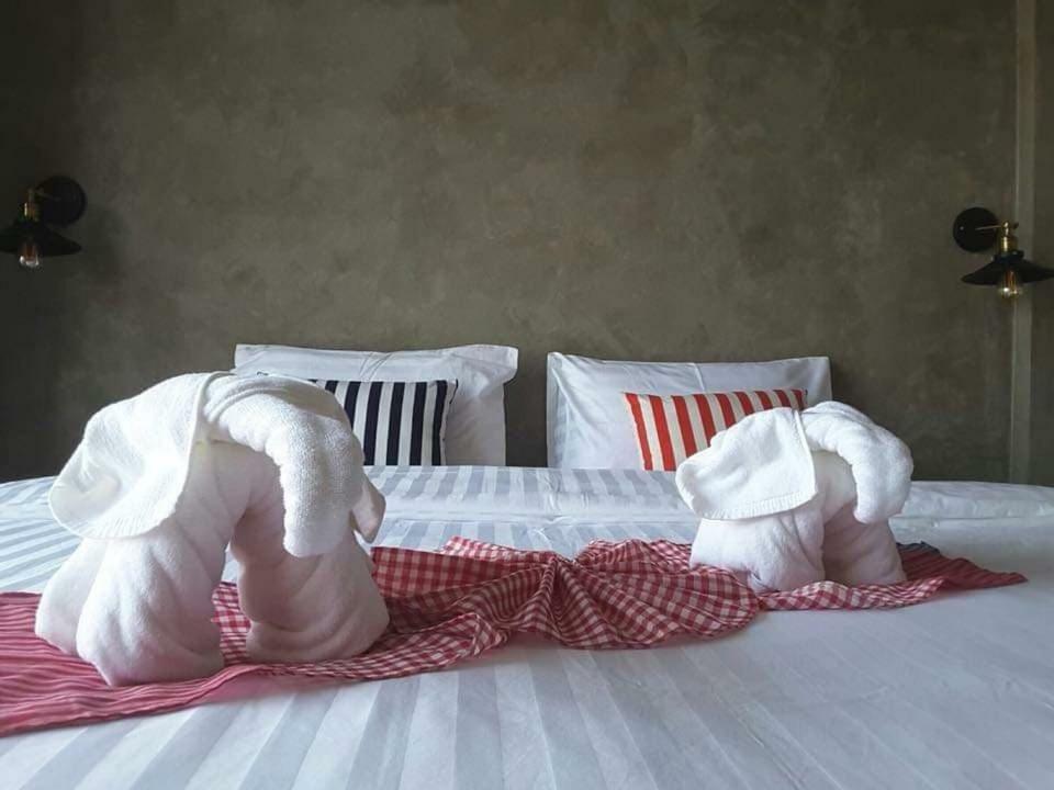 Lanta Chaolay Hostel Koh Lanta Ngoại thất bức ảnh